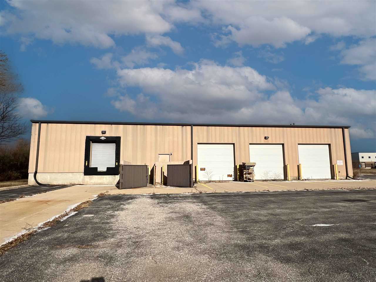 422 Performance Dr CedarFalls IA 50613
