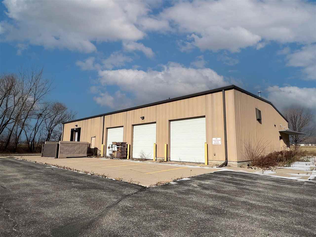 422 Performance Dr CedarFalls IA 50613