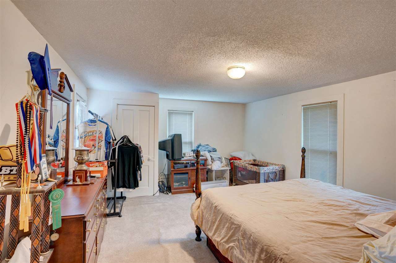 Property Photo 30