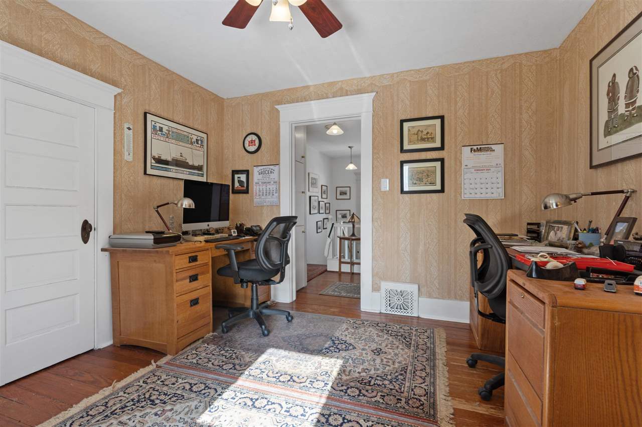 Property Photo 28