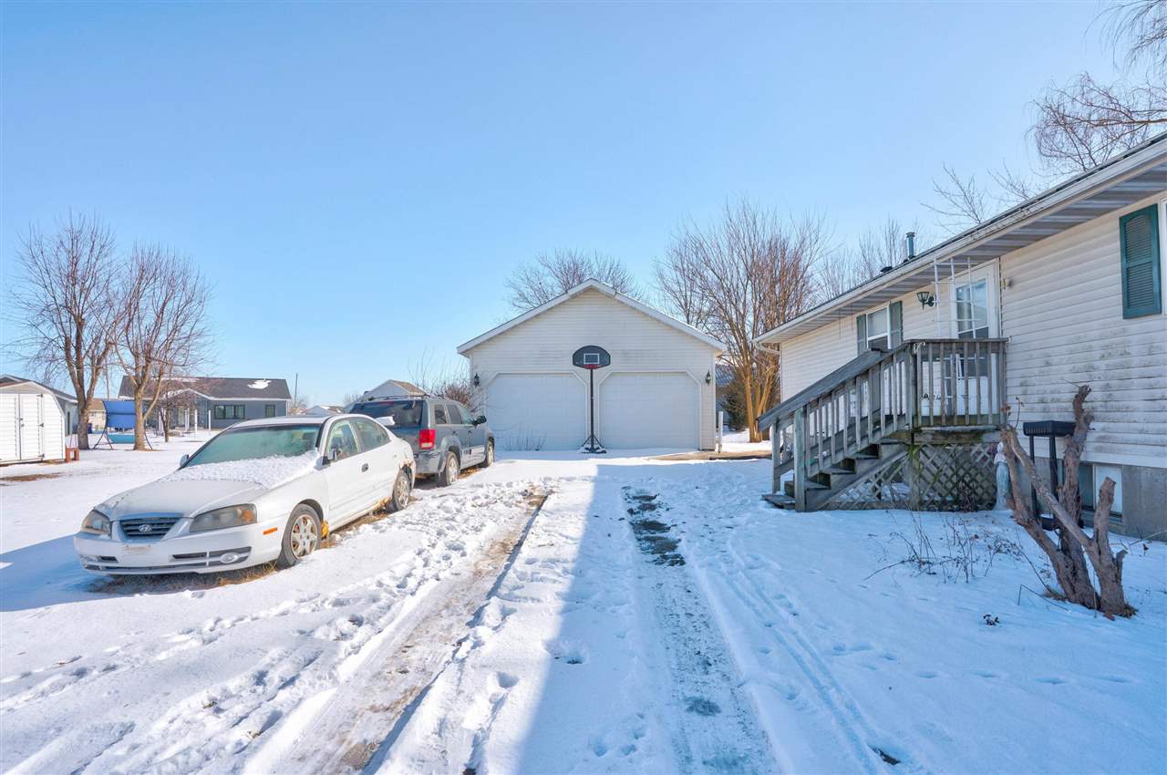 Property Photo 25