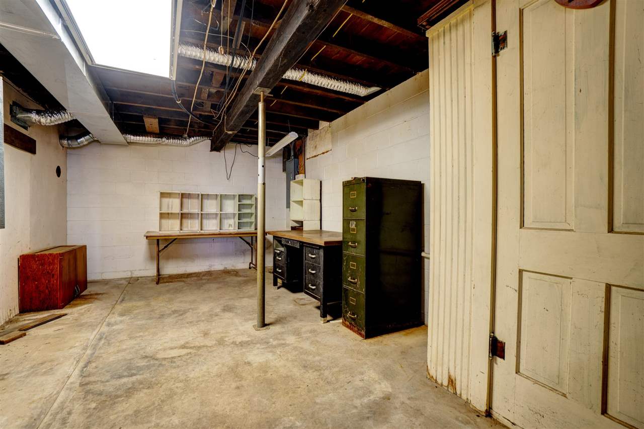 Property Photo 26