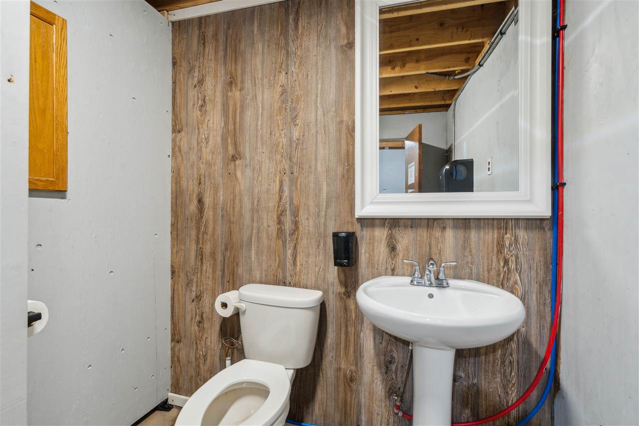 Property Photo 33