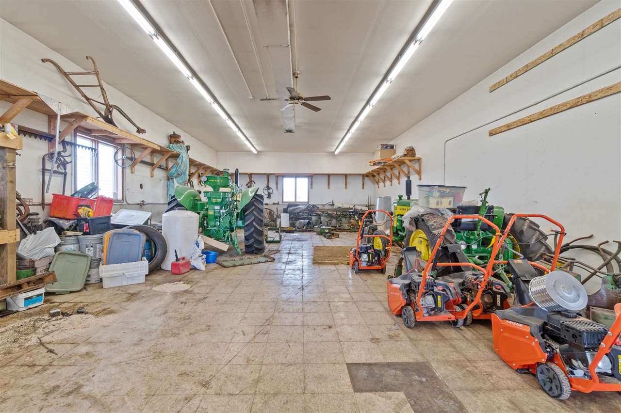 Property Photo 44