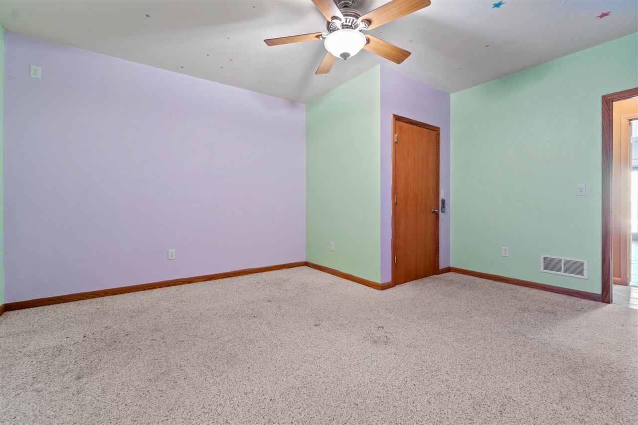 Property Photo 57