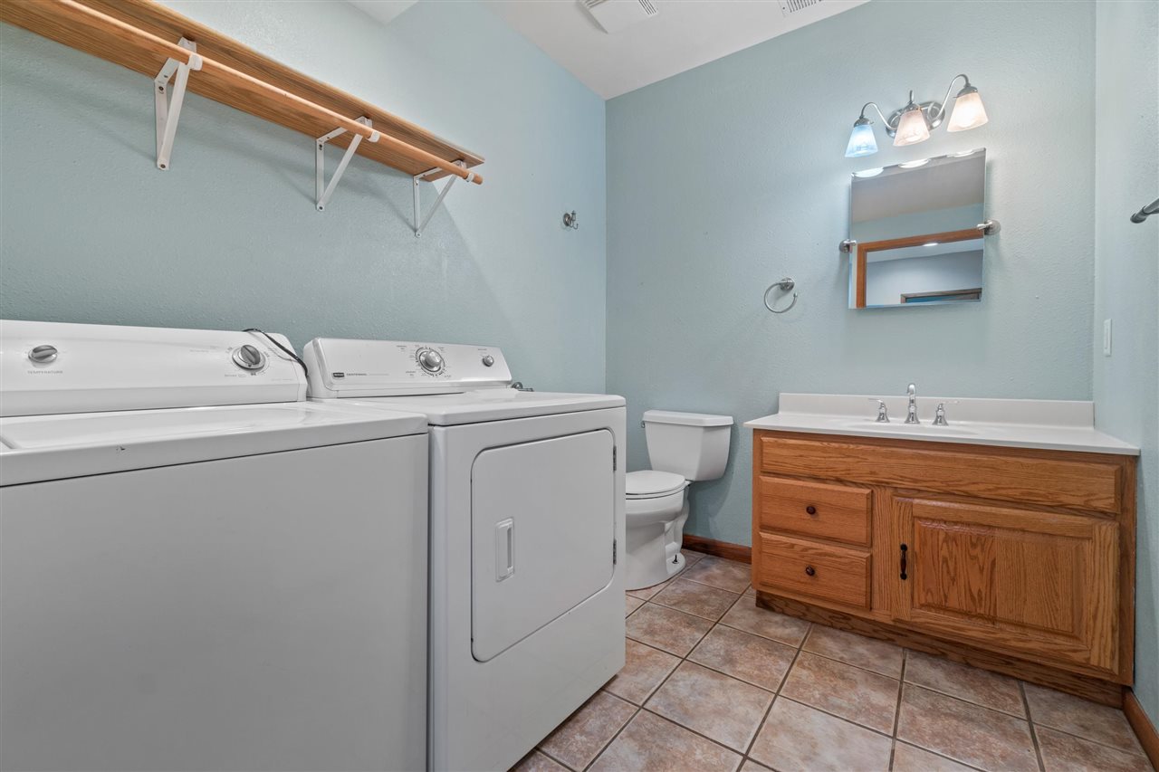 Property Photo 58