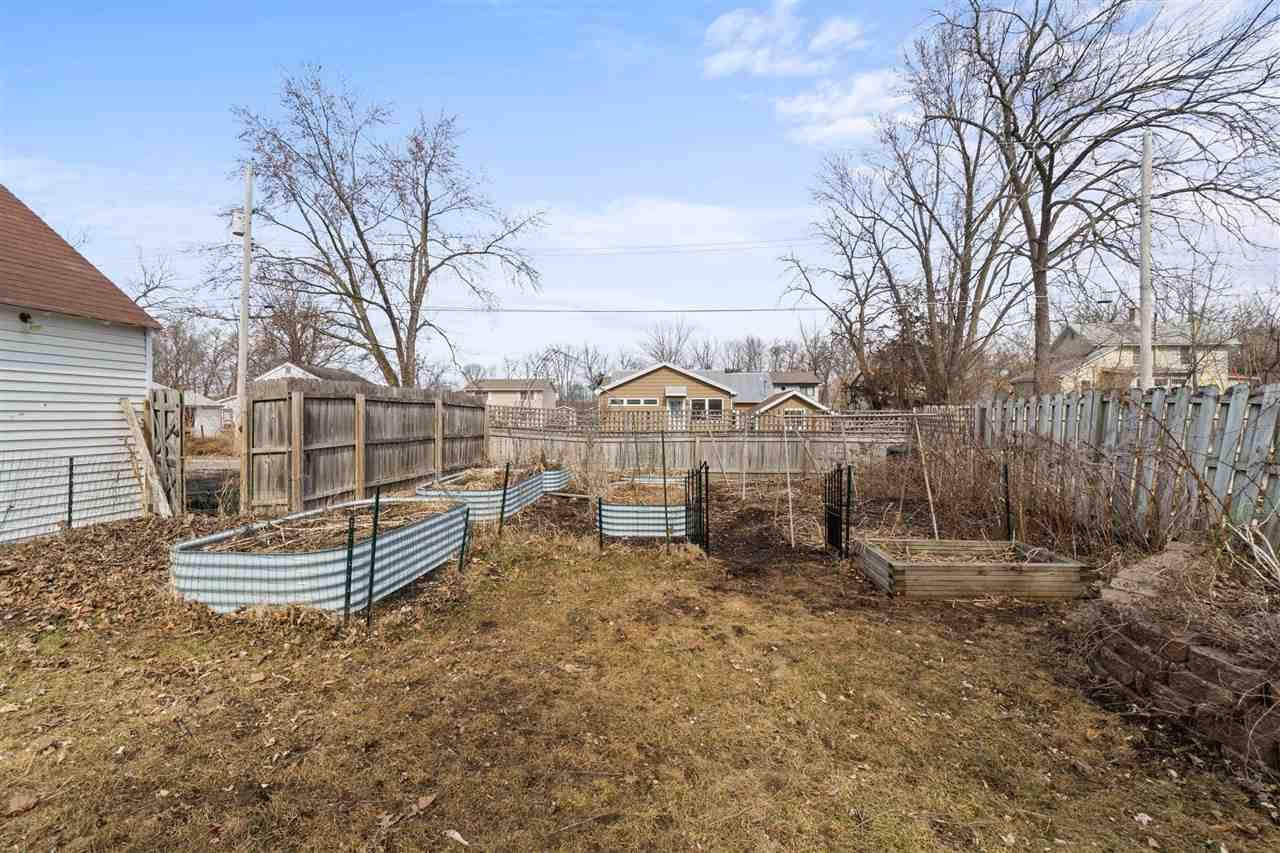Property Photo 31