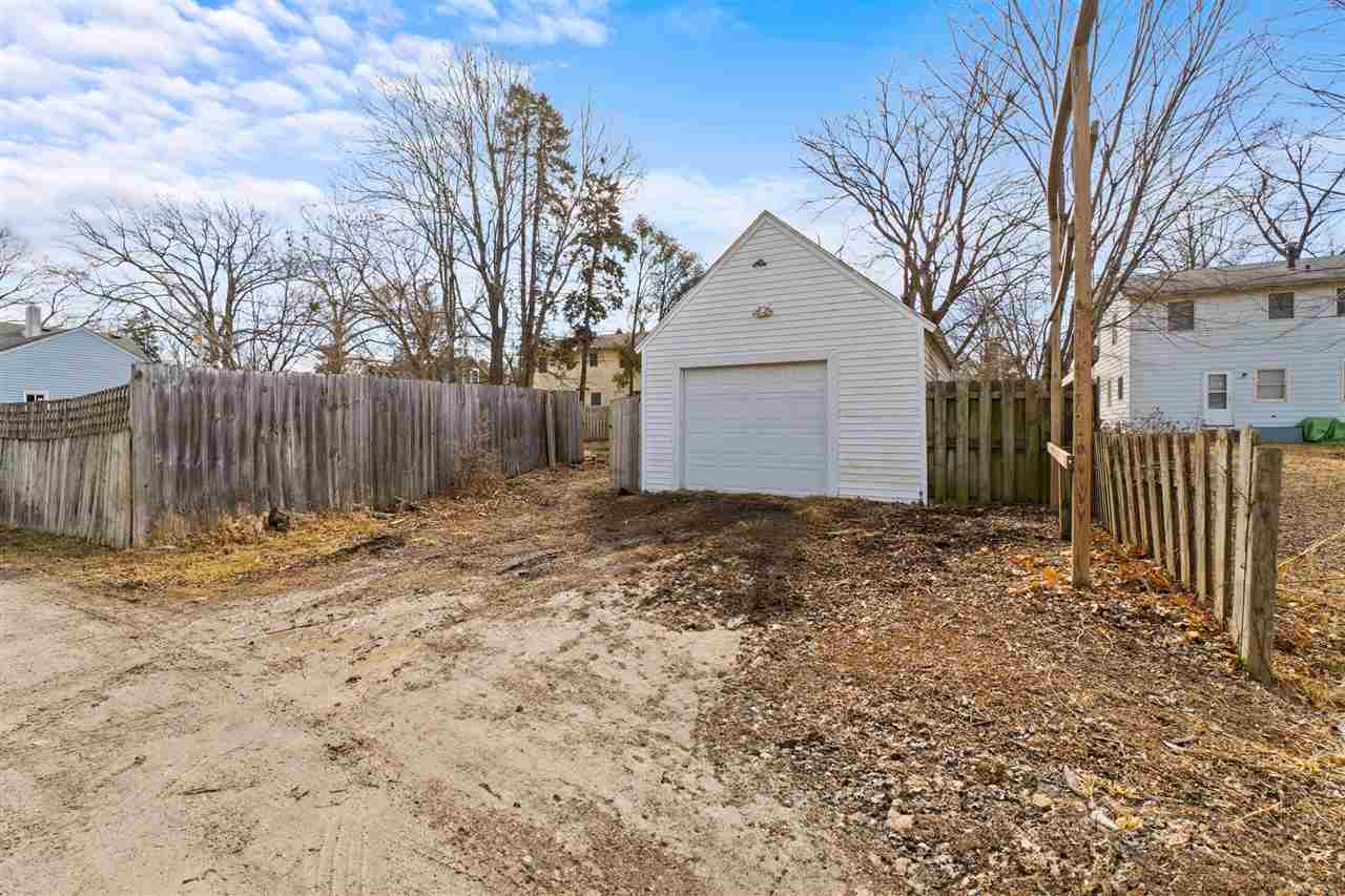 Property Photo 32