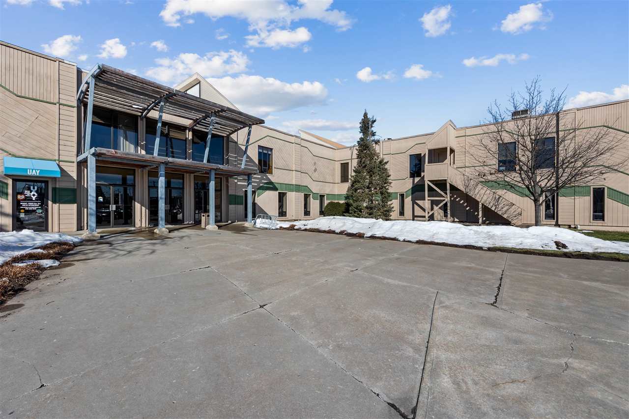 1700 S 1st Ave #22 IowaCity IA 52240