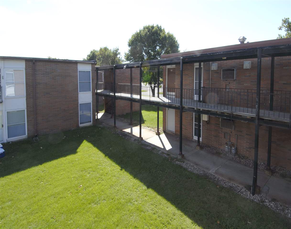 1100 Arthur St IowaCity IA 52240