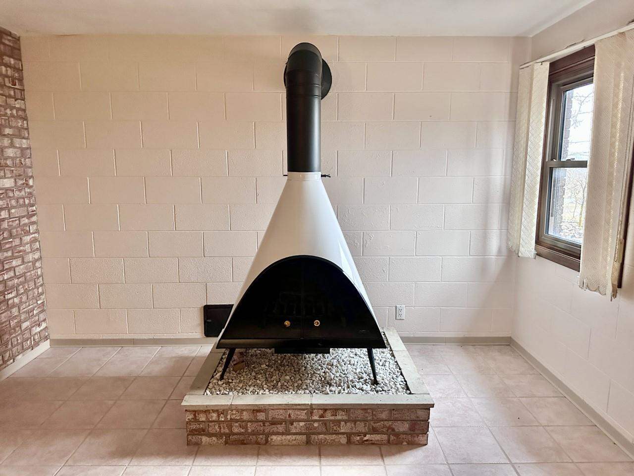 Property Photo 36