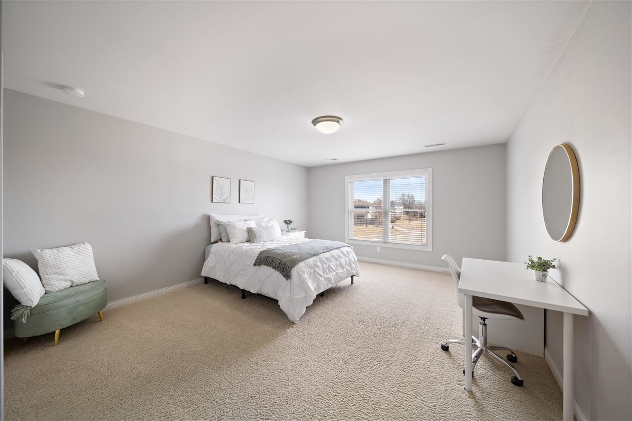 Property Photo 44
