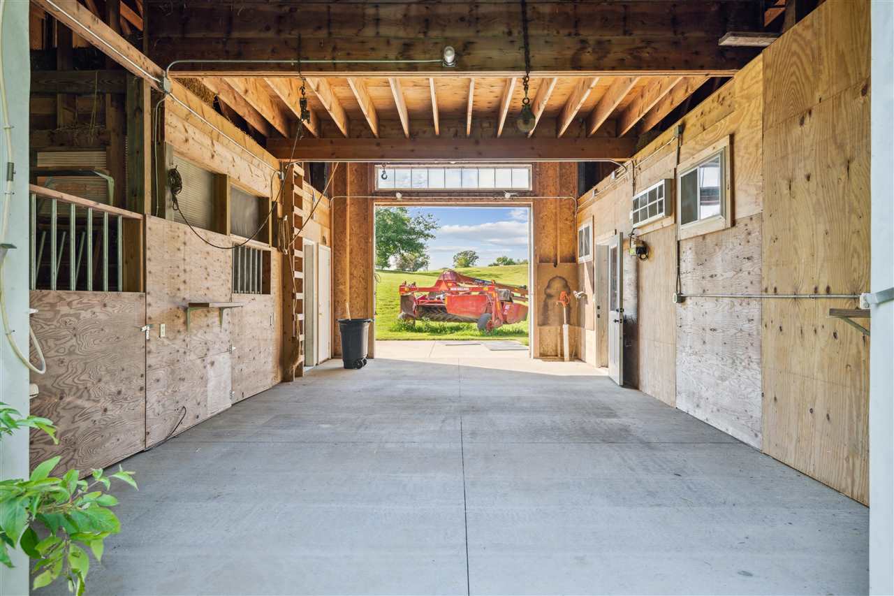 Property Photo 54