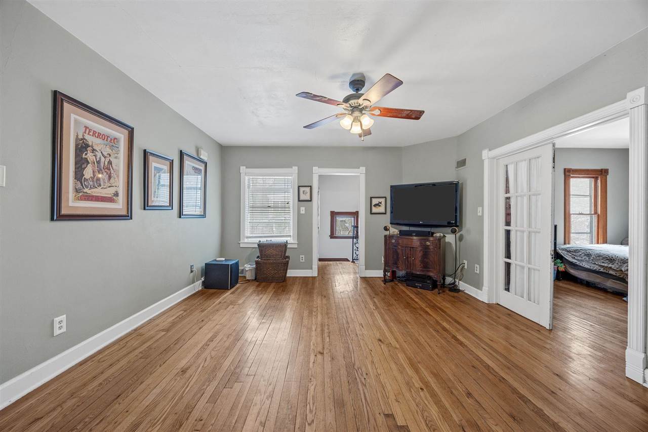Property Photo 31