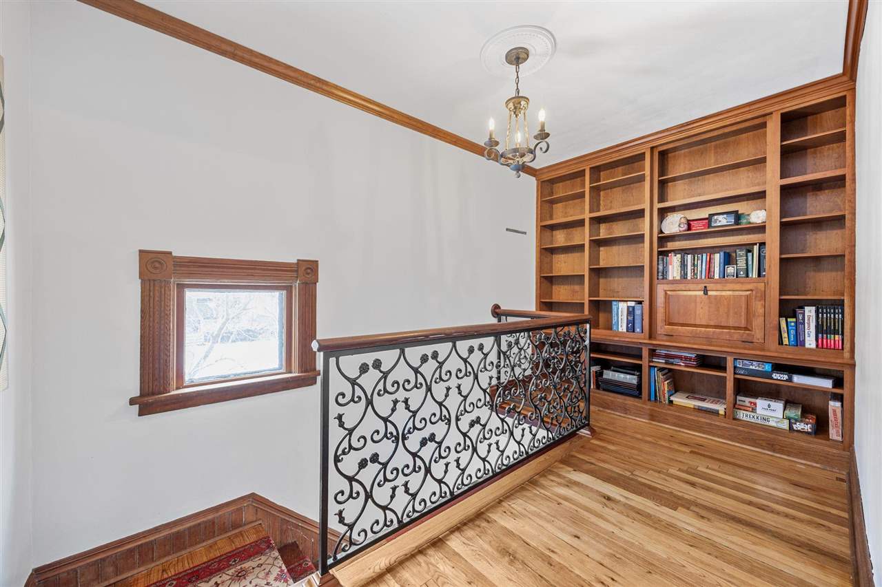 Property Photo 37
