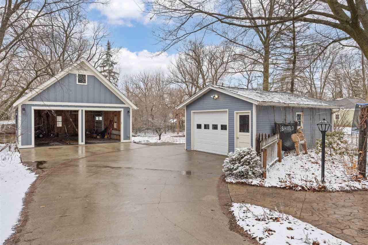 Property Photo 40