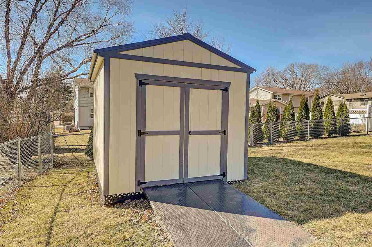 Property Photo 33