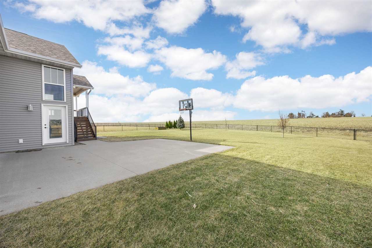 Property Photo 31