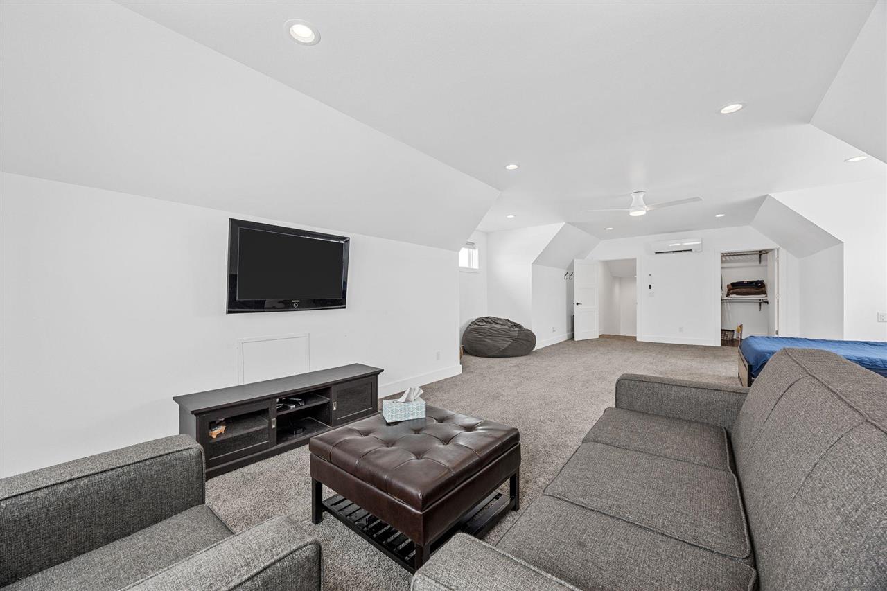 Property Photo 52