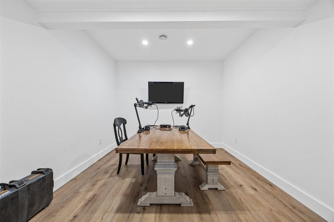 Property Photo 53