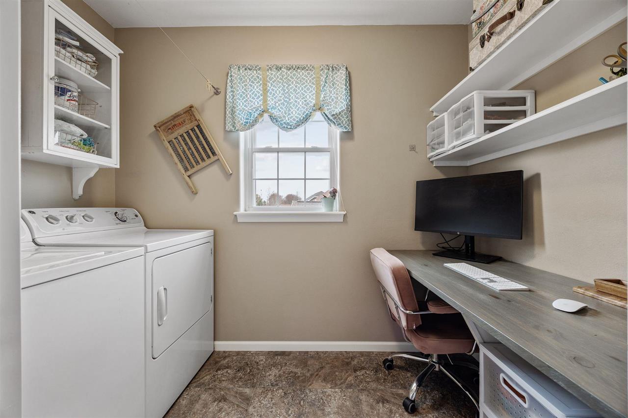 Property Photo 18
