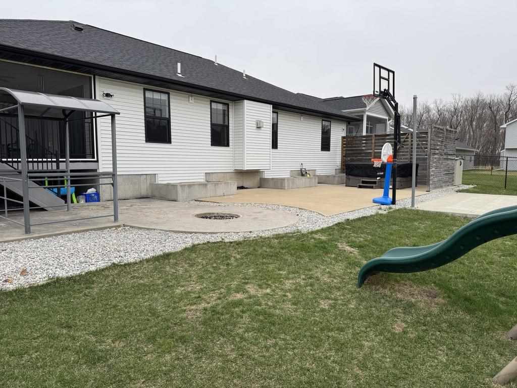 Property Photo 22