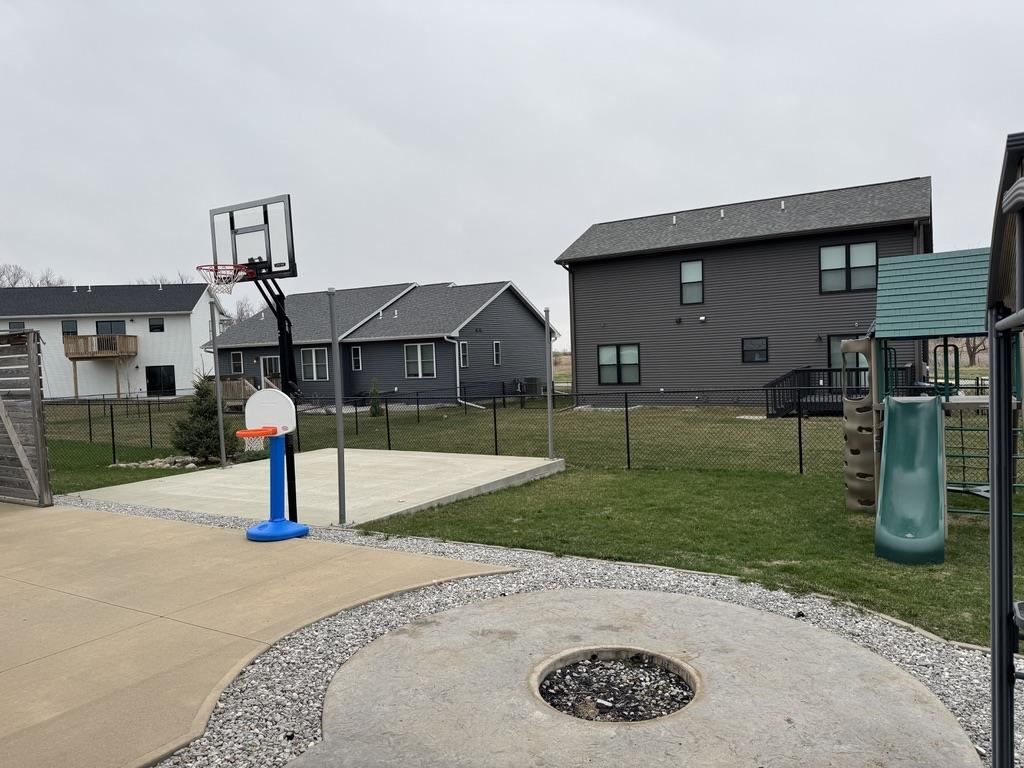 Property Photo 23