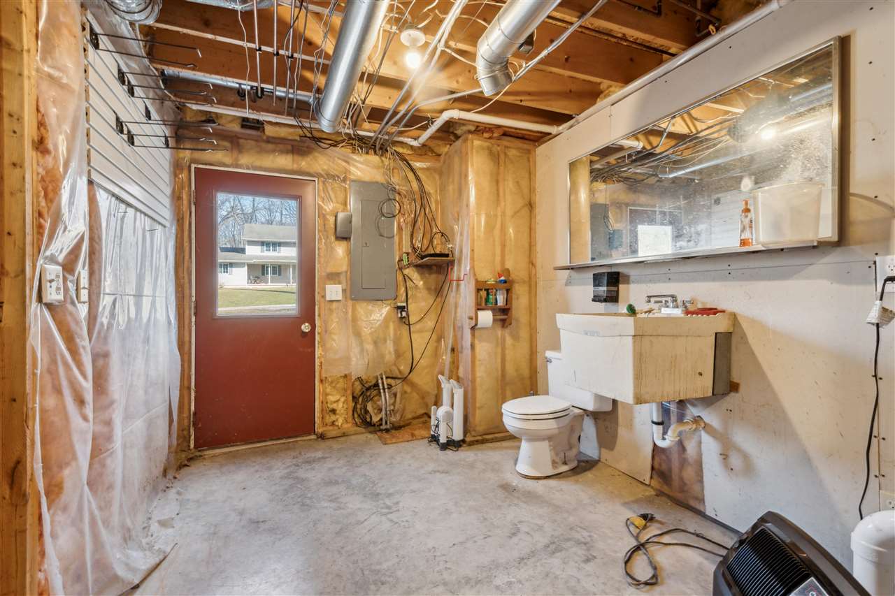 Property Photo 36