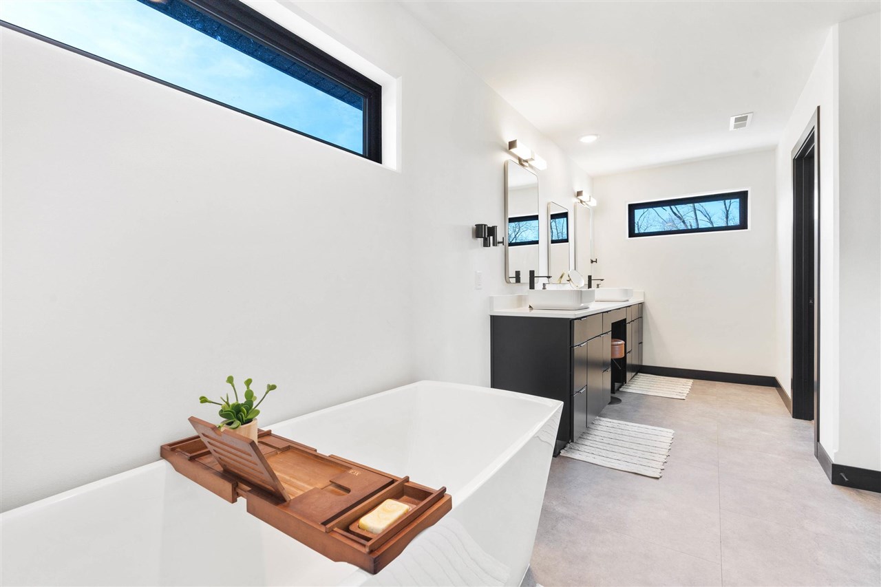 Property Photo 51