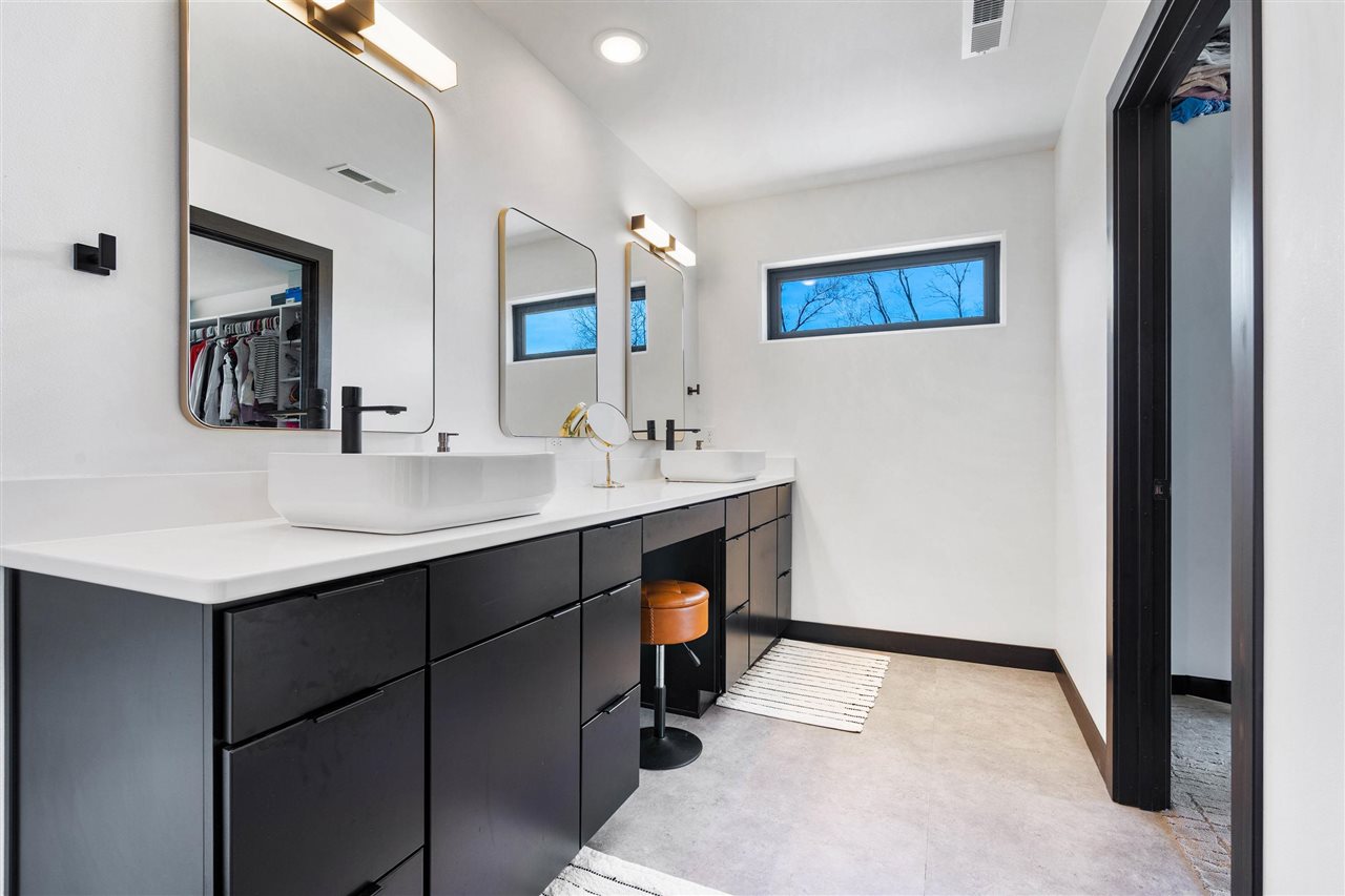 Property Photo 56