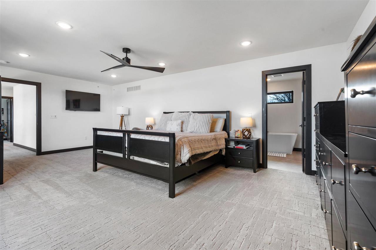 Property Photo 57