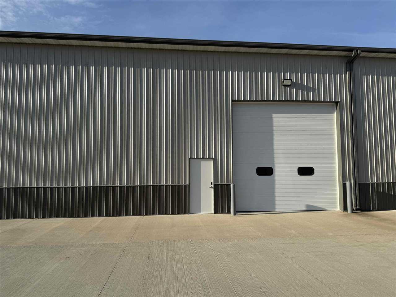 5259 Oak Crest Hill Rd SE #5A Hills IA 52235