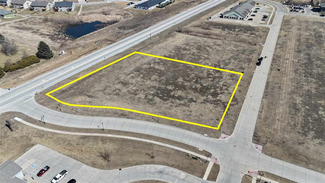 1300 Tall Grass Ave Tiffin IA 52340