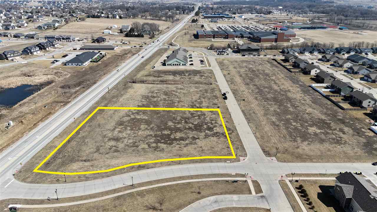 1300 Tall Grass Ave Tiffin IA 52340