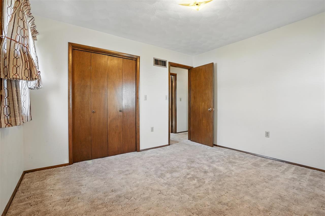 Property Photo 43