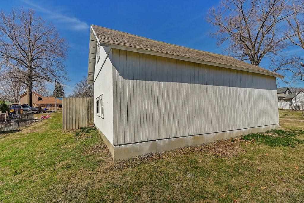 Property Photo 16