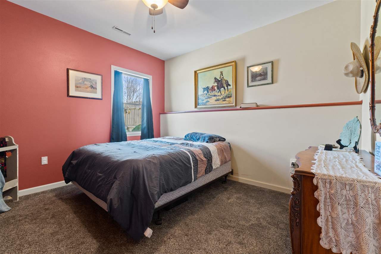Property Photo 28