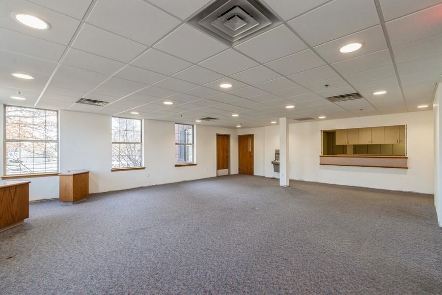520 10th Ave Coralville IA 52241