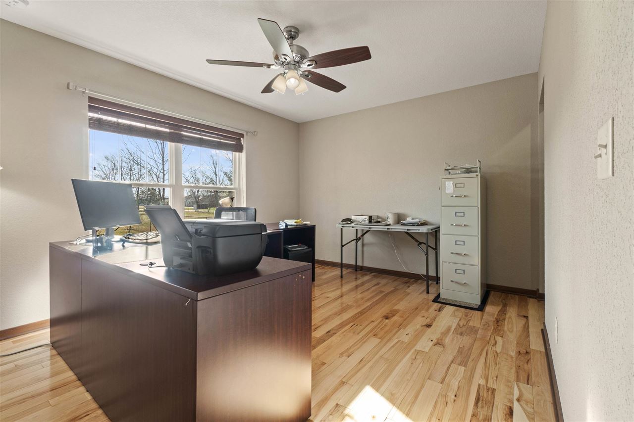 Property Photo 23