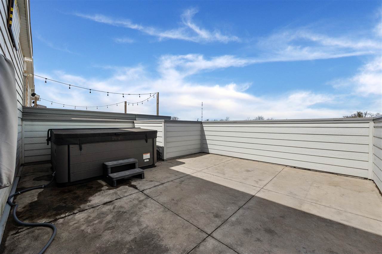 Property Photo 24