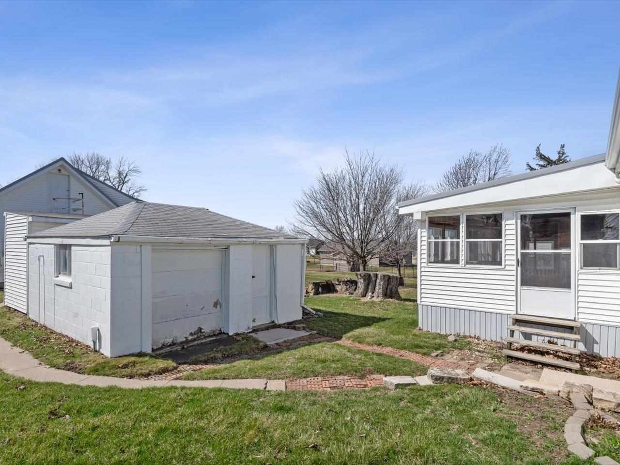 Property Photo 27