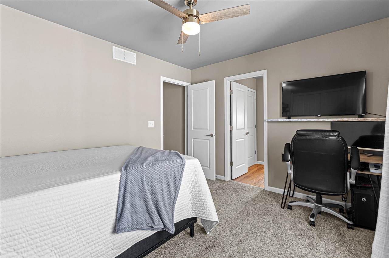 Property Photo 24
