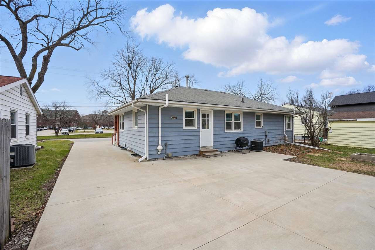 Property Photo 26