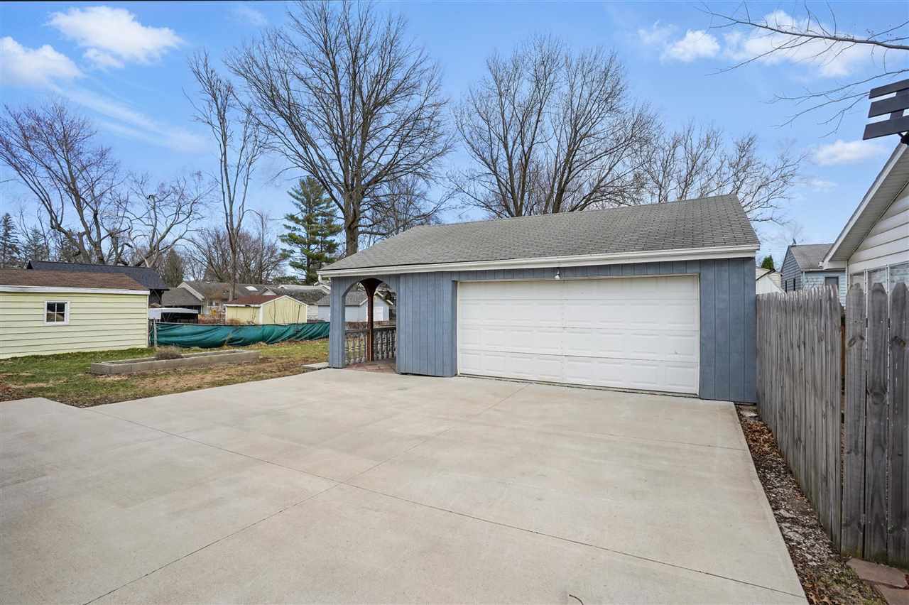 Property Photo 27