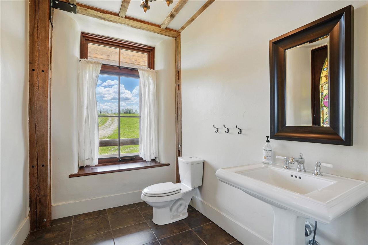 Property Photo 23