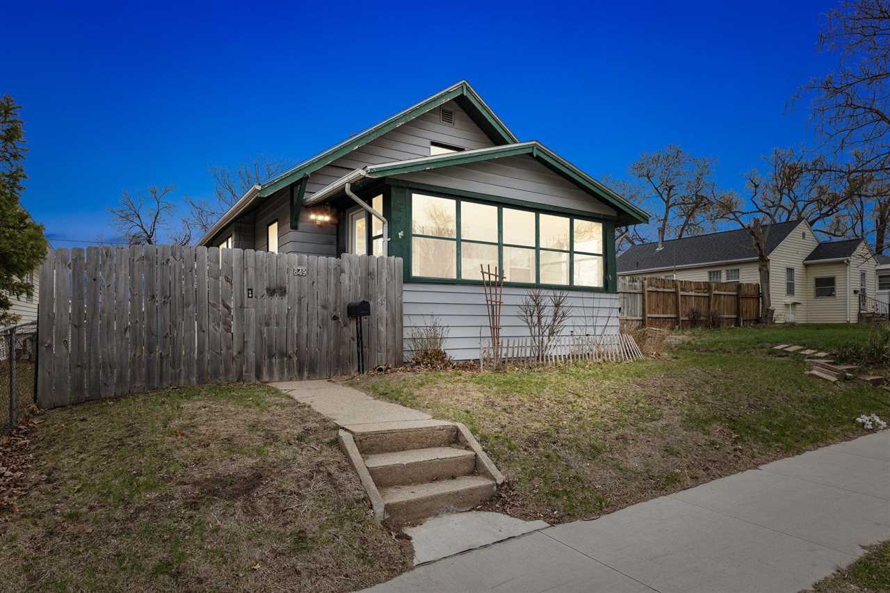 Property Photo 1