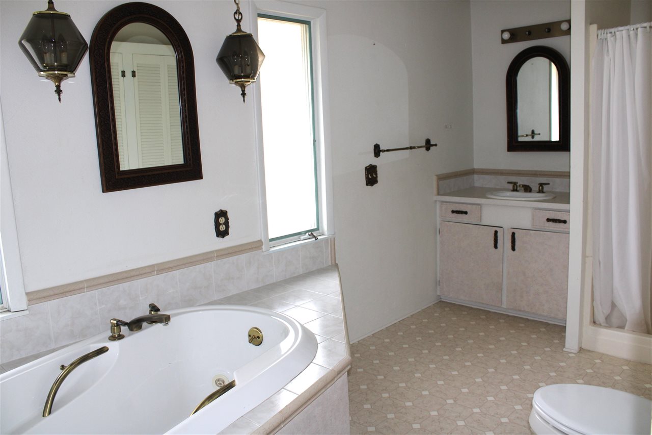Property Photo 50
