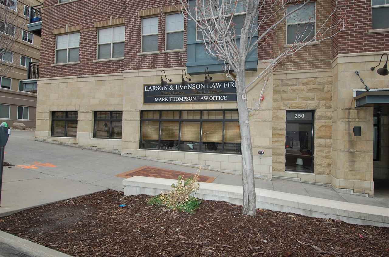 250 E Court St IowaCity IA 52240