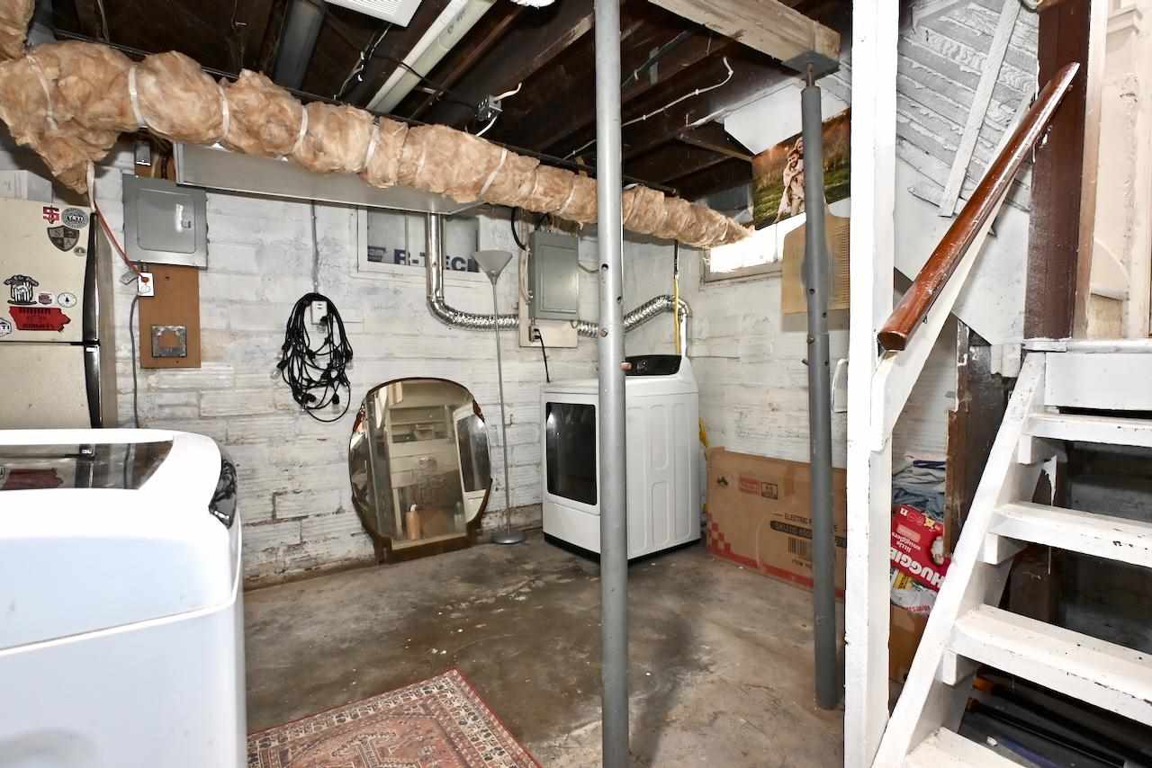 Property Photo 28