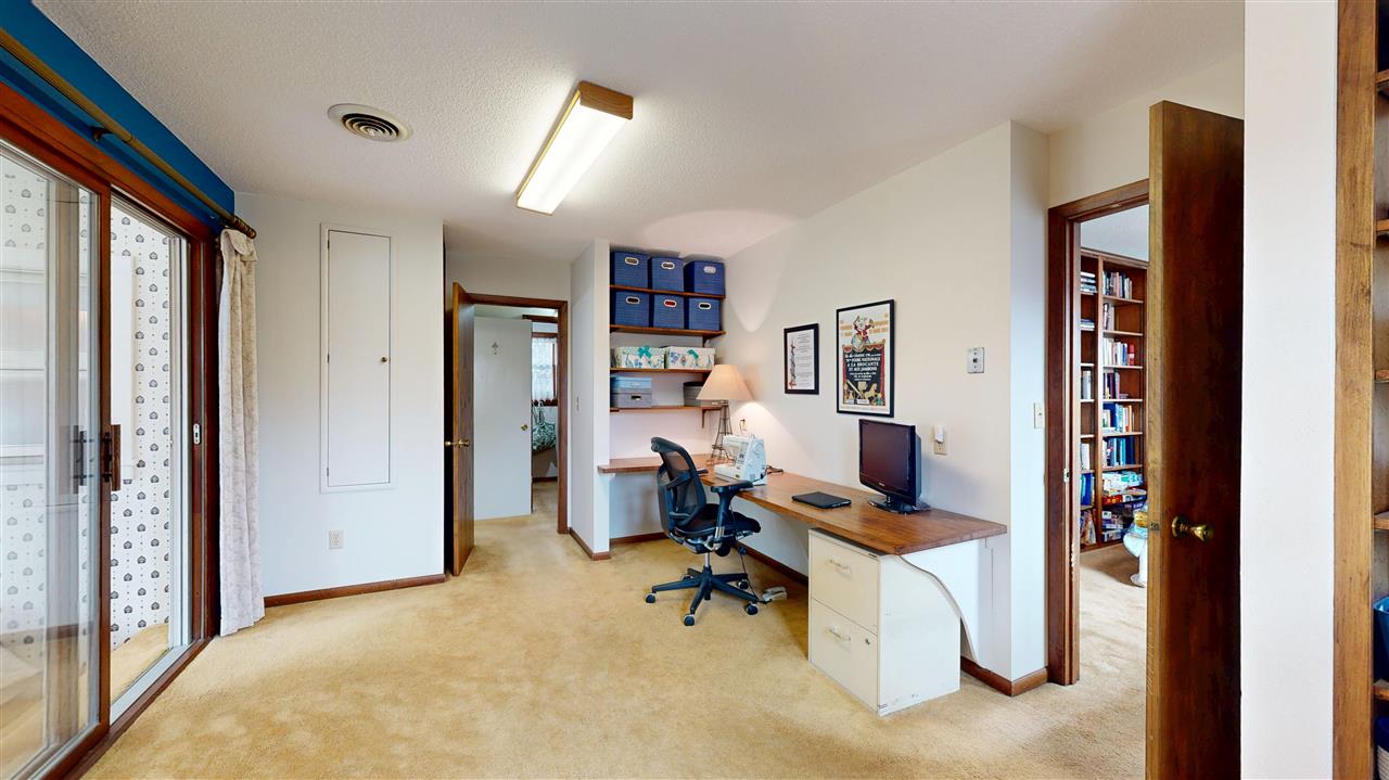 Property Photo 33